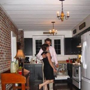 Meet your Posher, Laurie